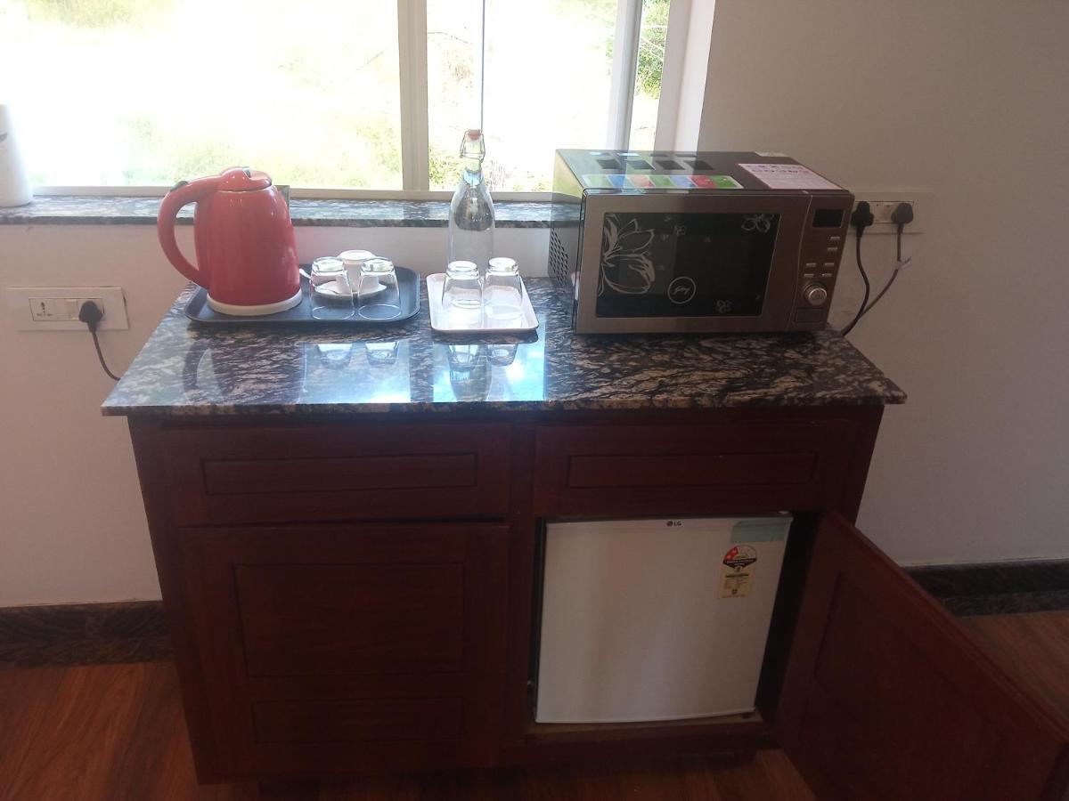 Creek Way Munnar Hotel Anachal Ngoại thất bức ảnh